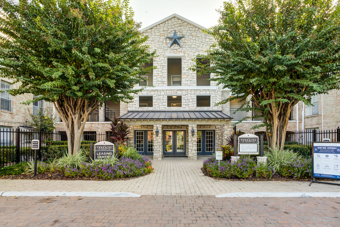 Leasing center at The Terraces on Brompton